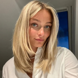 Nectarine Blow Dryer Brush