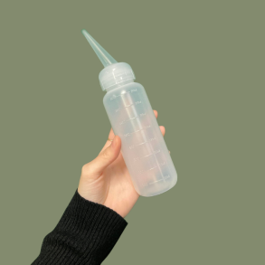 Color Application Bottle - 240 ml. 